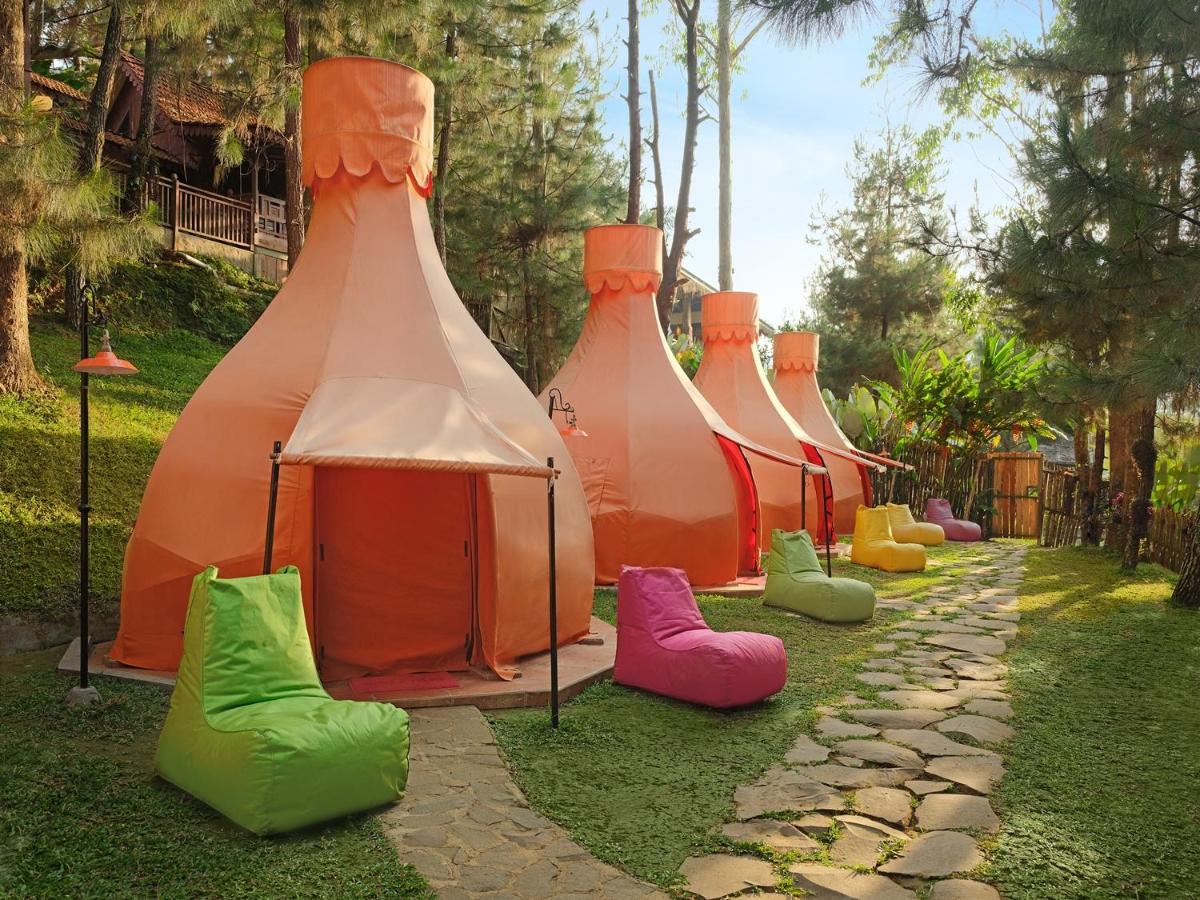 The Lodge Maribaya Cikareumbi Kültér fotó