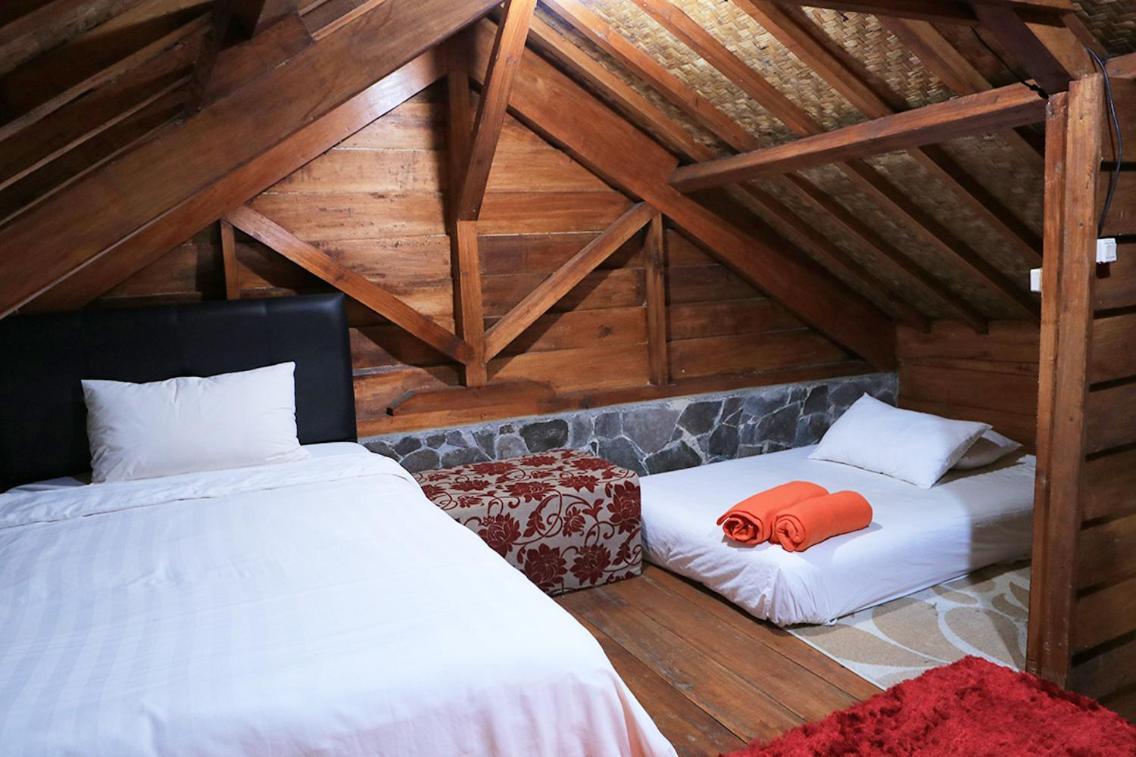 The Lodge Maribaya Cikareumbi Kültér fotó