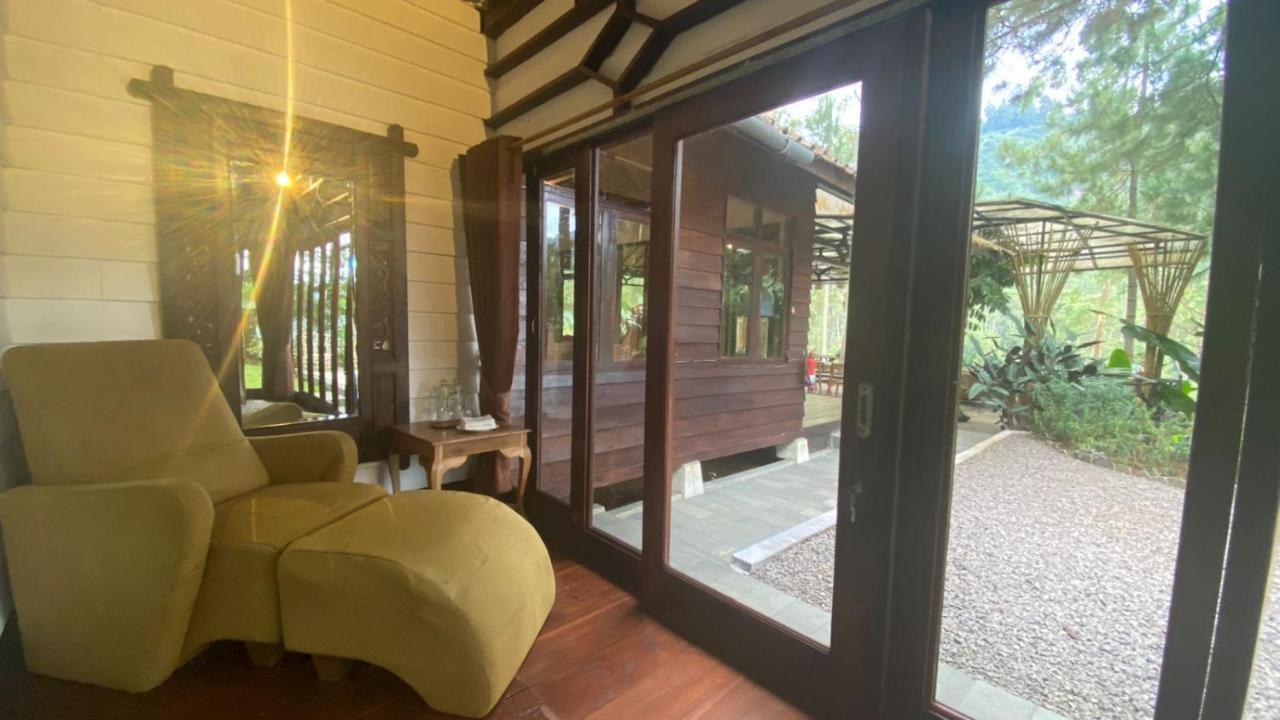 The Lodge Maribaya Cikareumbi Kültér fotó